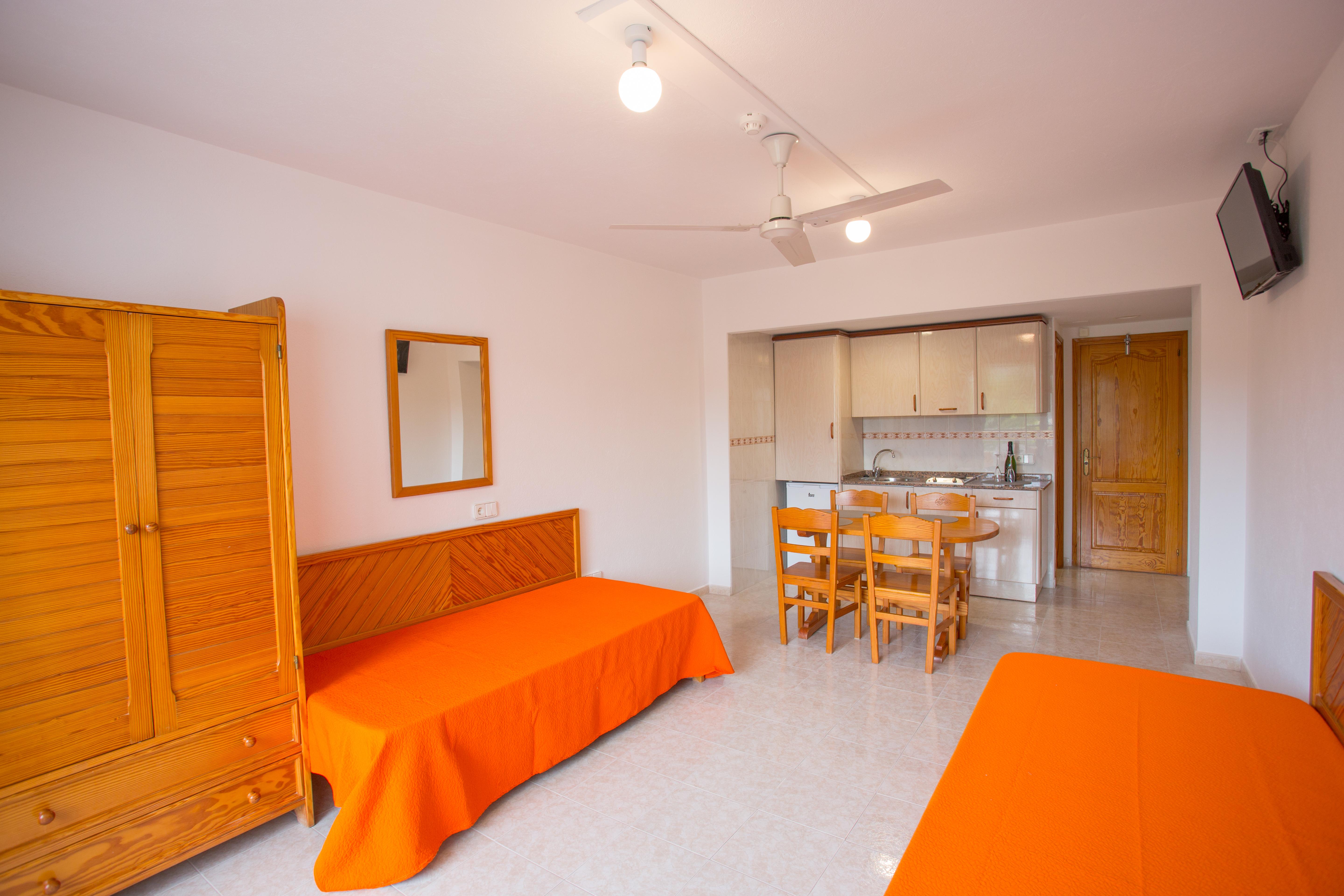 Sant Antoni de Portmany Apartamentos Zodiac מראה חיצוני תמונה