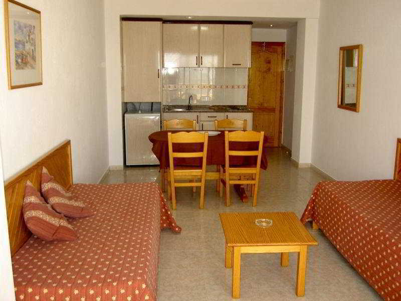 Sant Antoni de Portmany Apartamentos Zodiac מראה חיצוני תמונה
